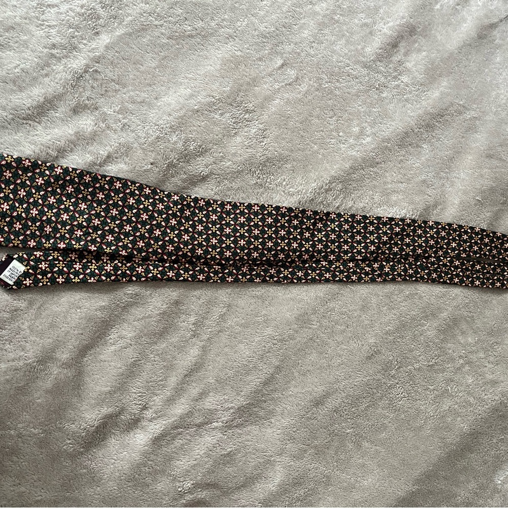 Floral Patterned Black Tie